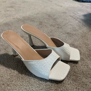 Elegant White Heeled Sandals